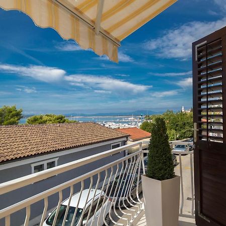 Apartmani Marion Crikvenica Ngoại thất bức ảnh