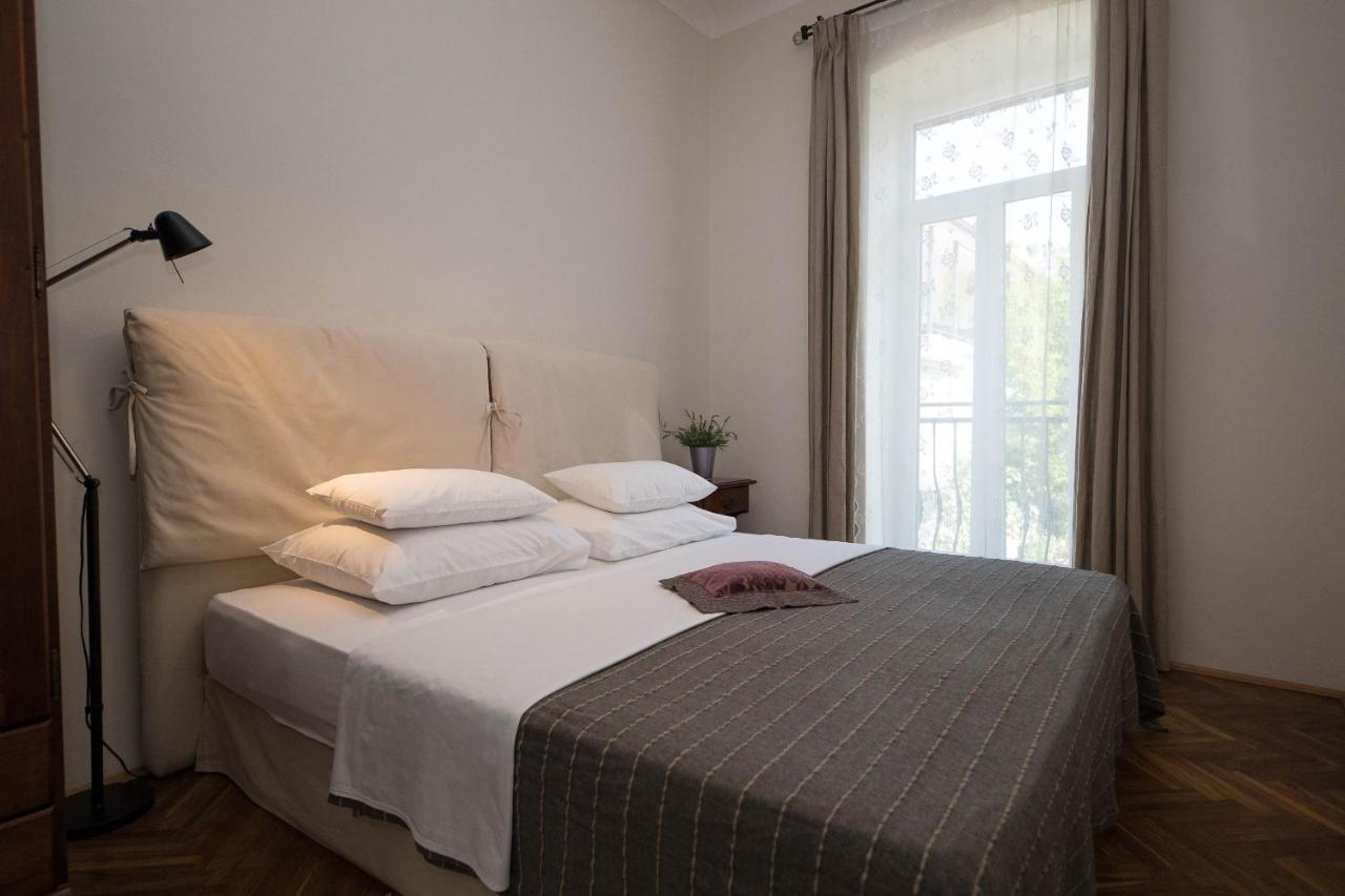 Apartmani Marion Crikvenica Ngoại thất bức ảnh