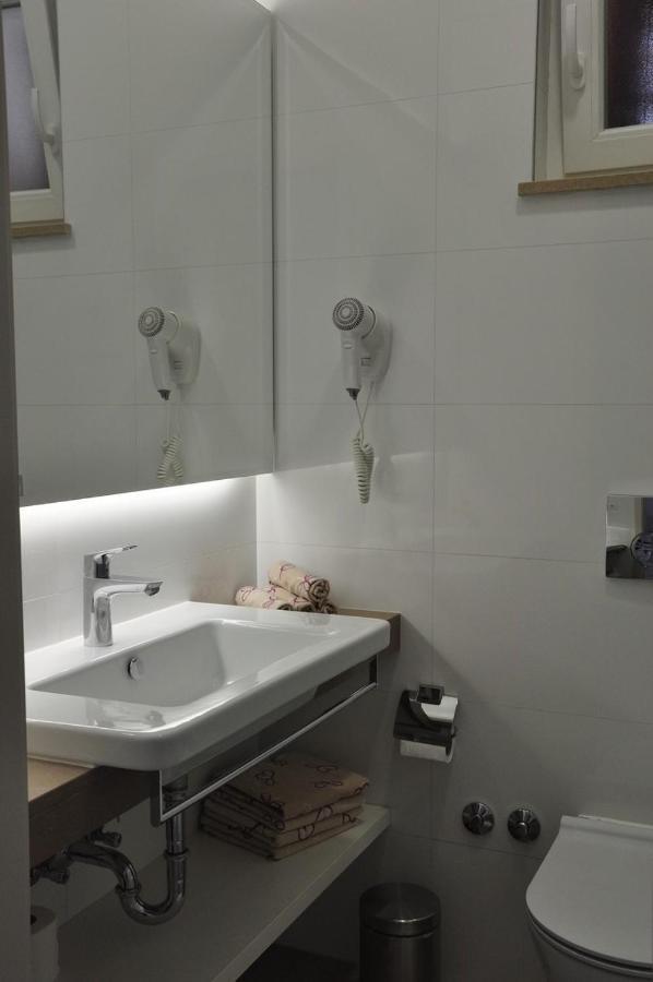 Apartmani Marion Crikvenica Ngoại thất bức ảnh